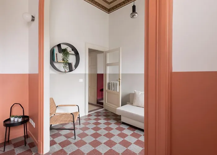 Iflat Sunny And Colorful Esquilino Roma